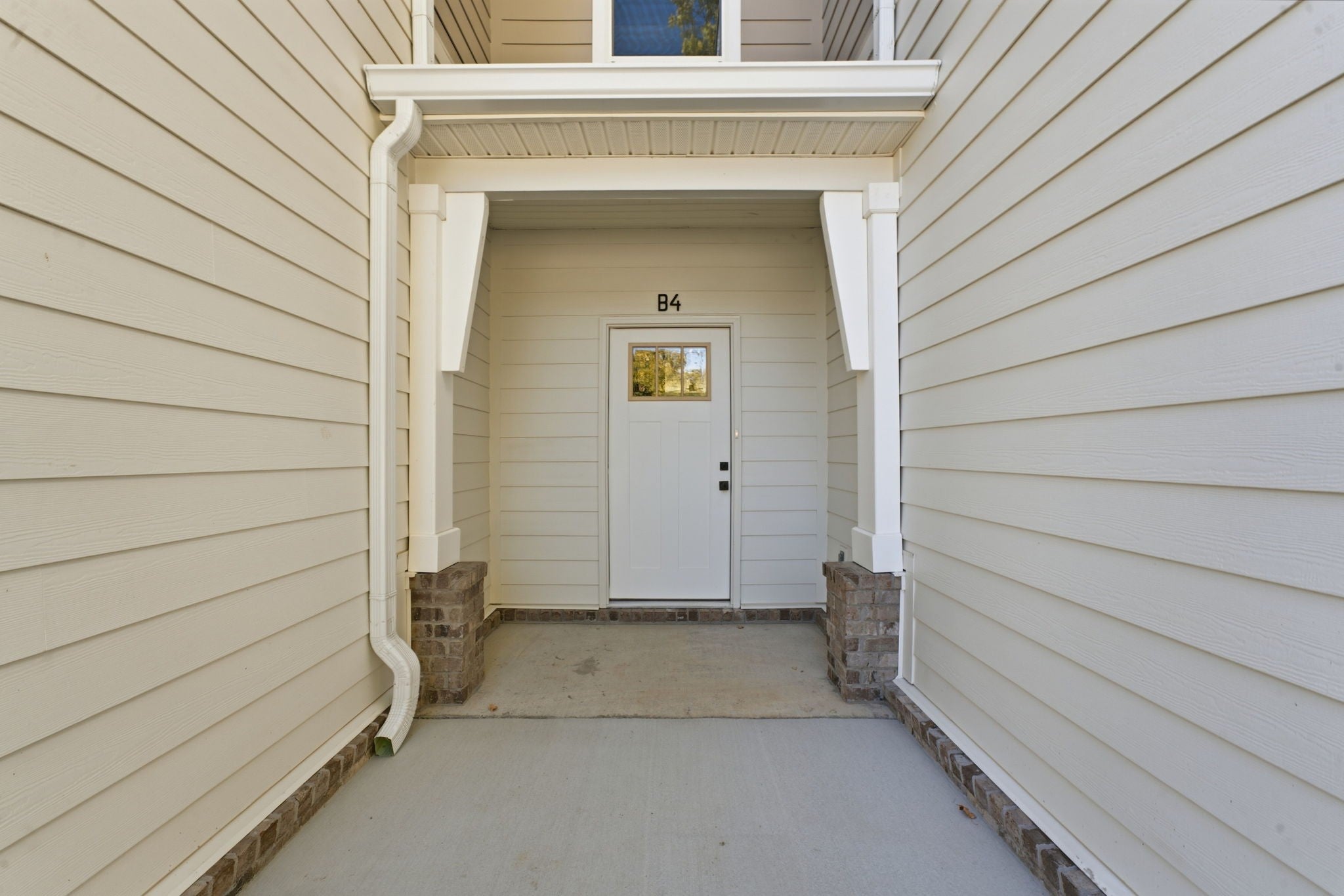 507 Lee St B4