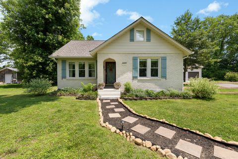 2214 Highway 25 Cottontown TN 37048