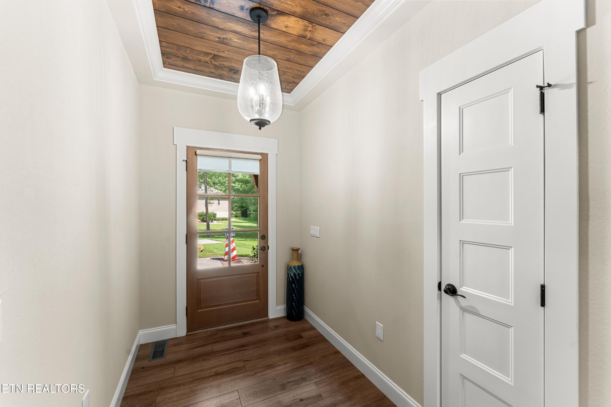 14 Renwick Drive