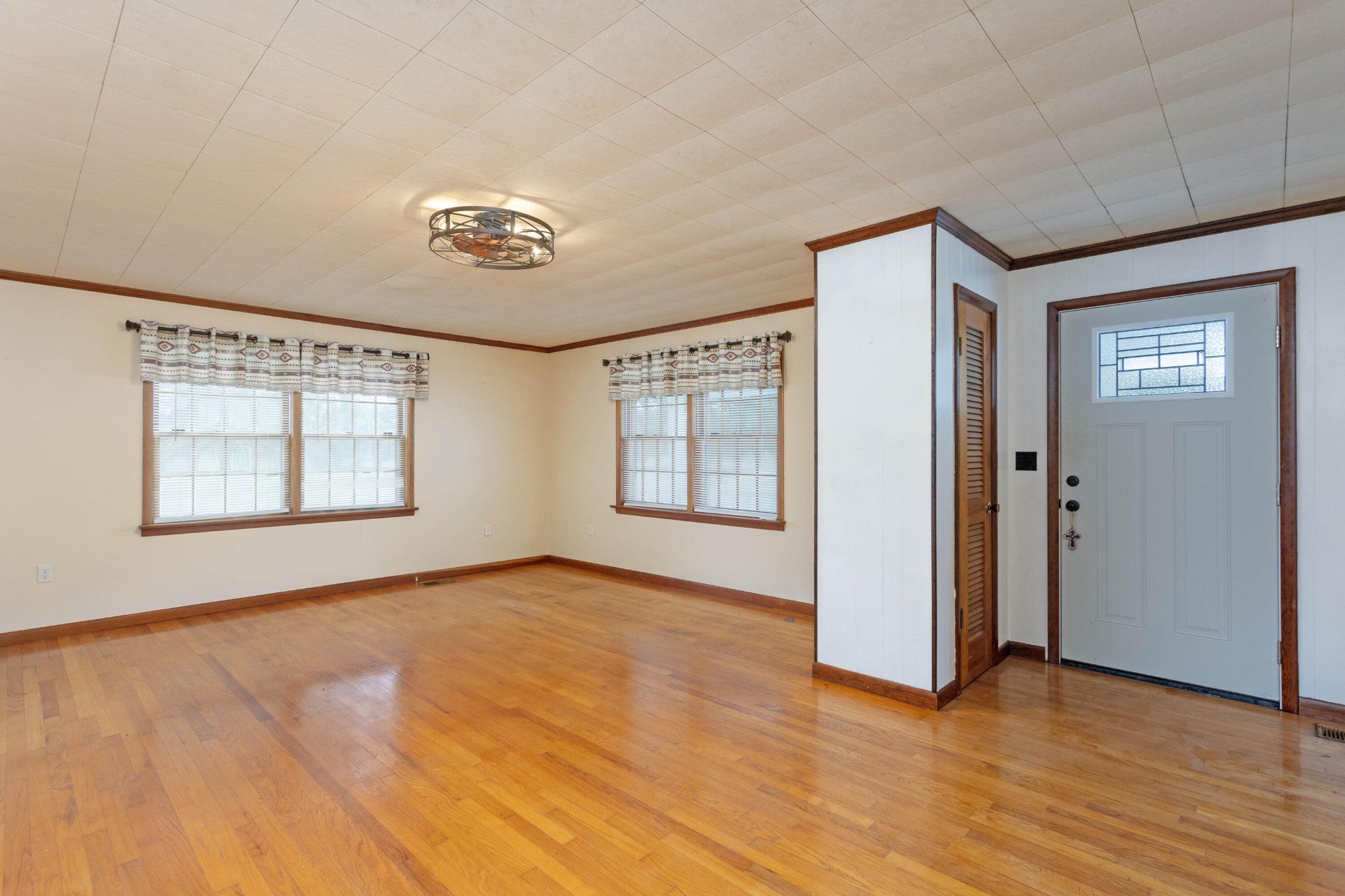 123 Leggett Road