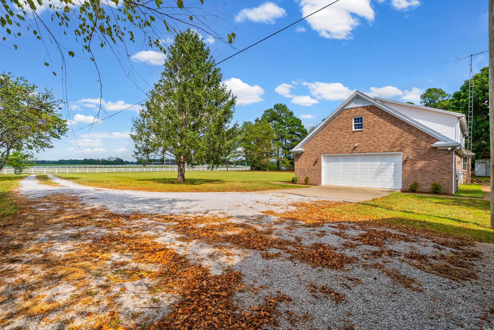 4655 Cadiz Rd