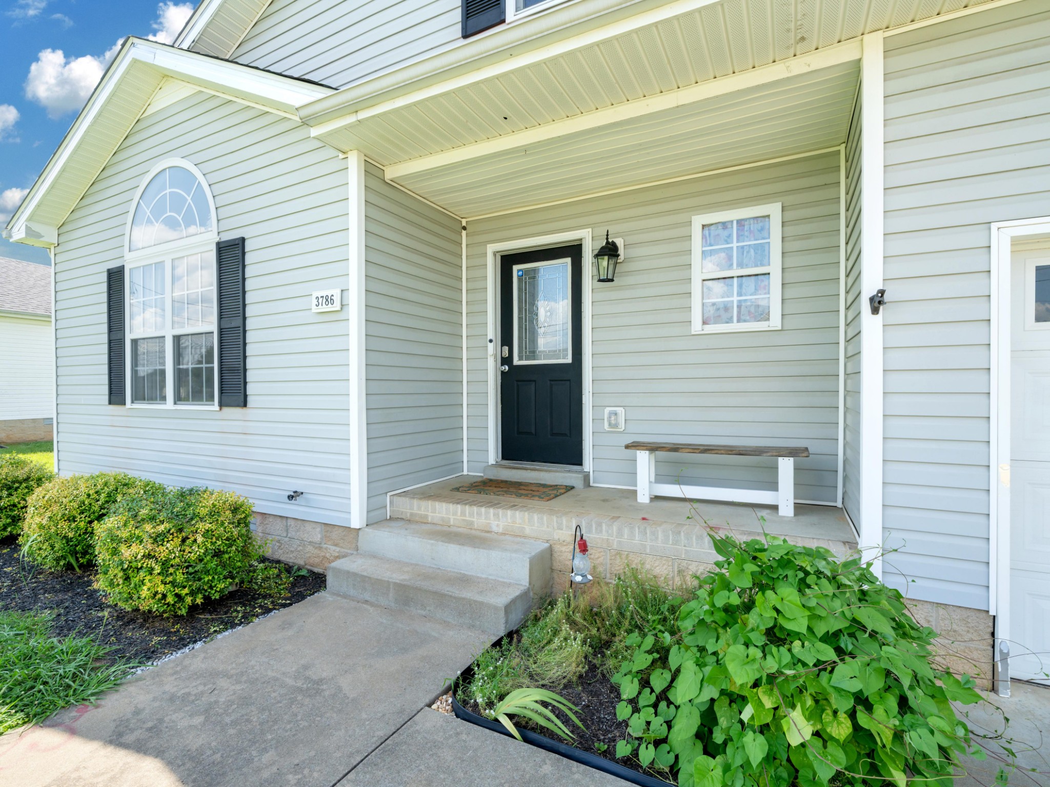3786 Man O War Blvd