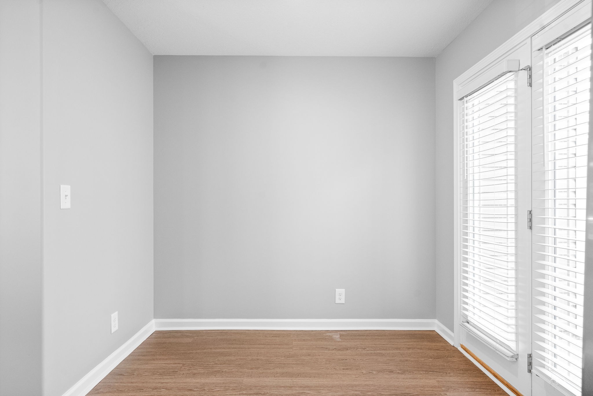 Clarksville, Tennessee 37040, United States, 2 Bedrooms Bedrooms, ,3 BathroomsBathrooms,Residential,Active,142967