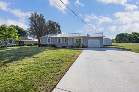 180 Woods Edge Rd Winchester TN 37398