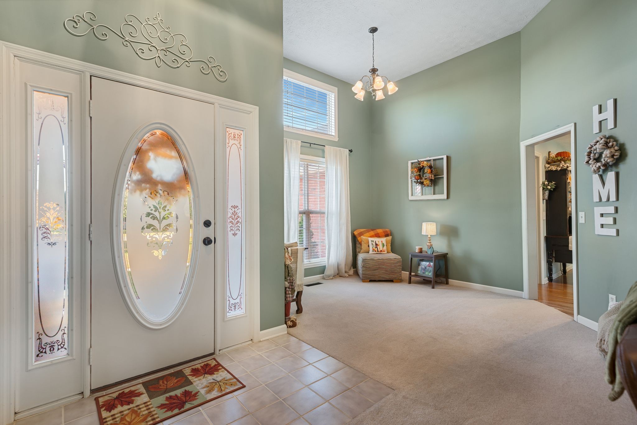 Manchester, Tennessee 37355, United States, 3 Bedrooms Bedrooms, ,2 BathroomsBathrooms,Residential,Pending,241548