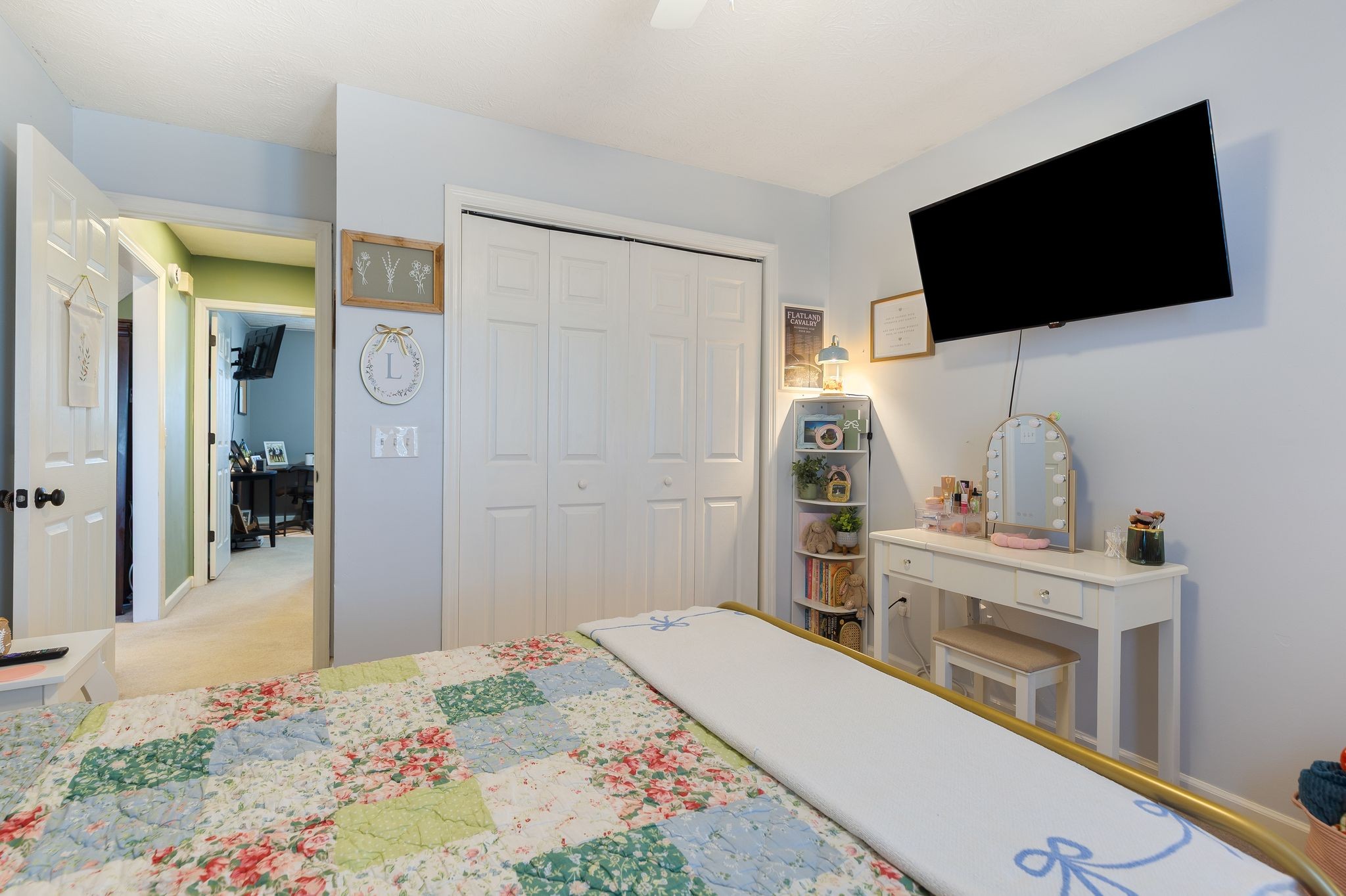 Manchester, Tennessee 37355, United States, 3 Bedrooms Bedrooms, ,2 BathroomsBathrooms,Residential,Pending,241548