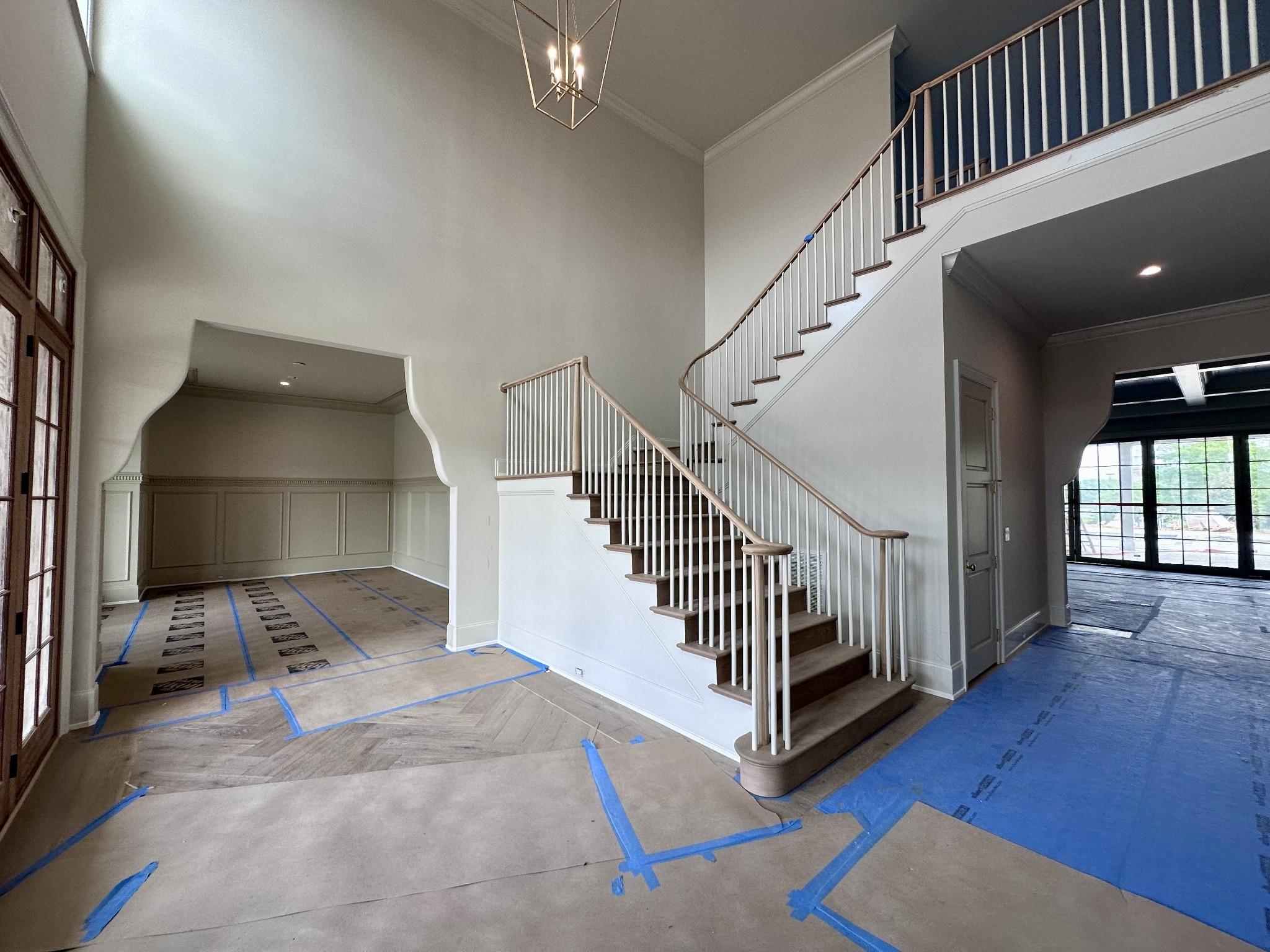 1100 McCall Ct