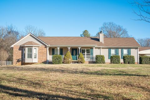 783 N Farm Ct Murfreesboro TN 37128