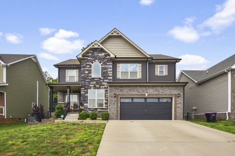 1517 Ellie Piper Cir Clarksville TN 37043