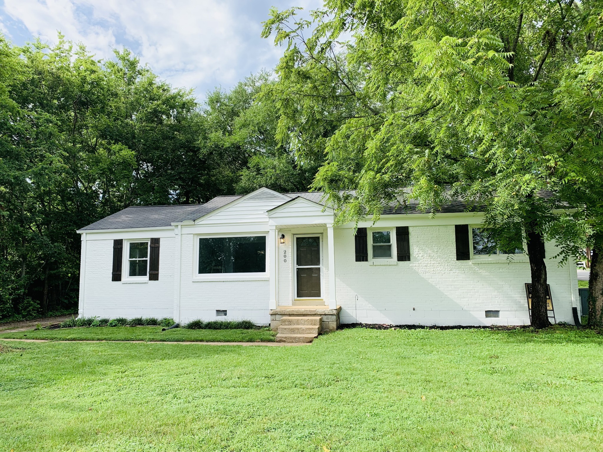 Photo 1 of 17 — 200 Walnut Dr, Franklin, TN 37064