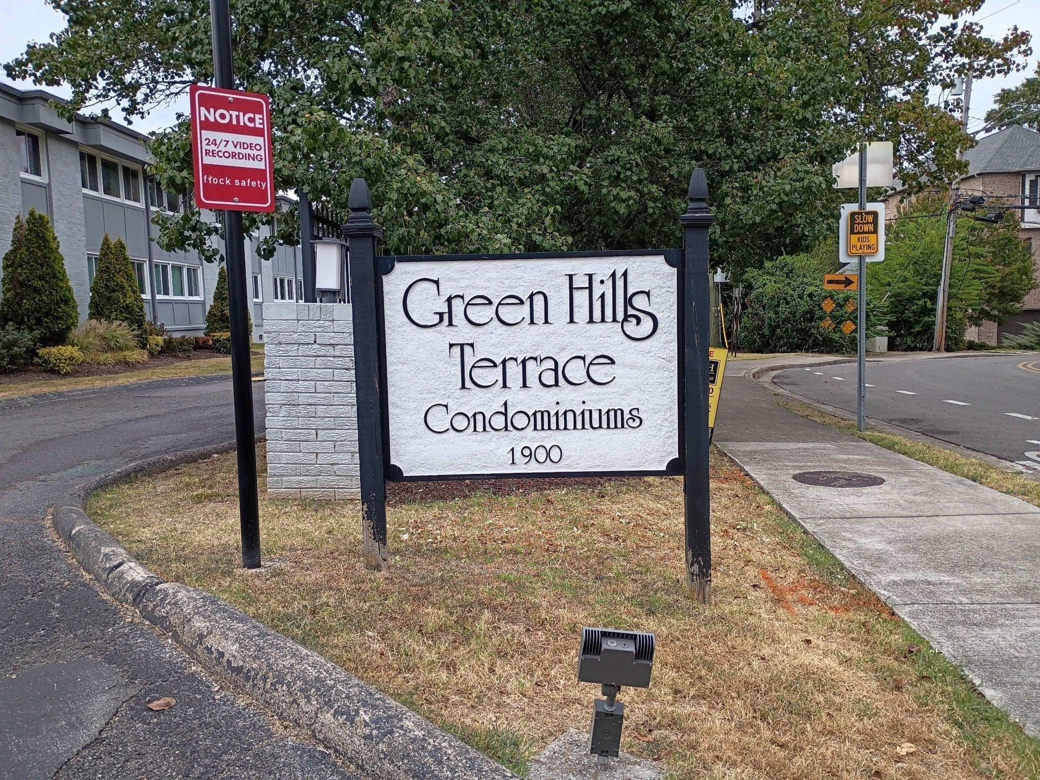 1.0-bed rental at 1900 Richard Jones Rd B101