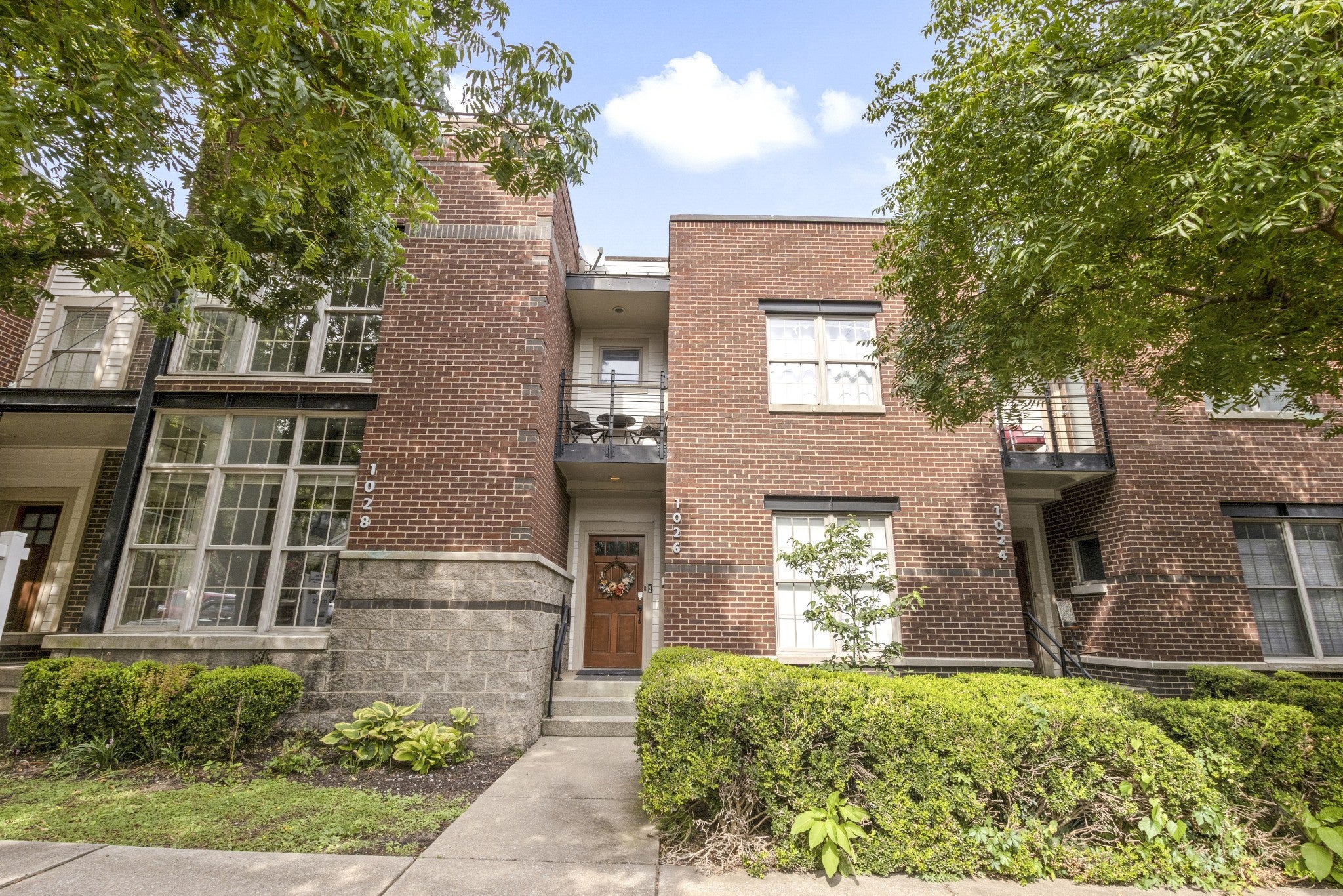 1026 9th Ave N