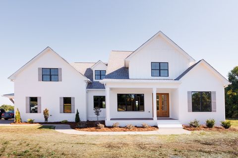 Photo of 35 Gambil Cove, Mount Juliet, TN 37122 (MLS # 3167730)