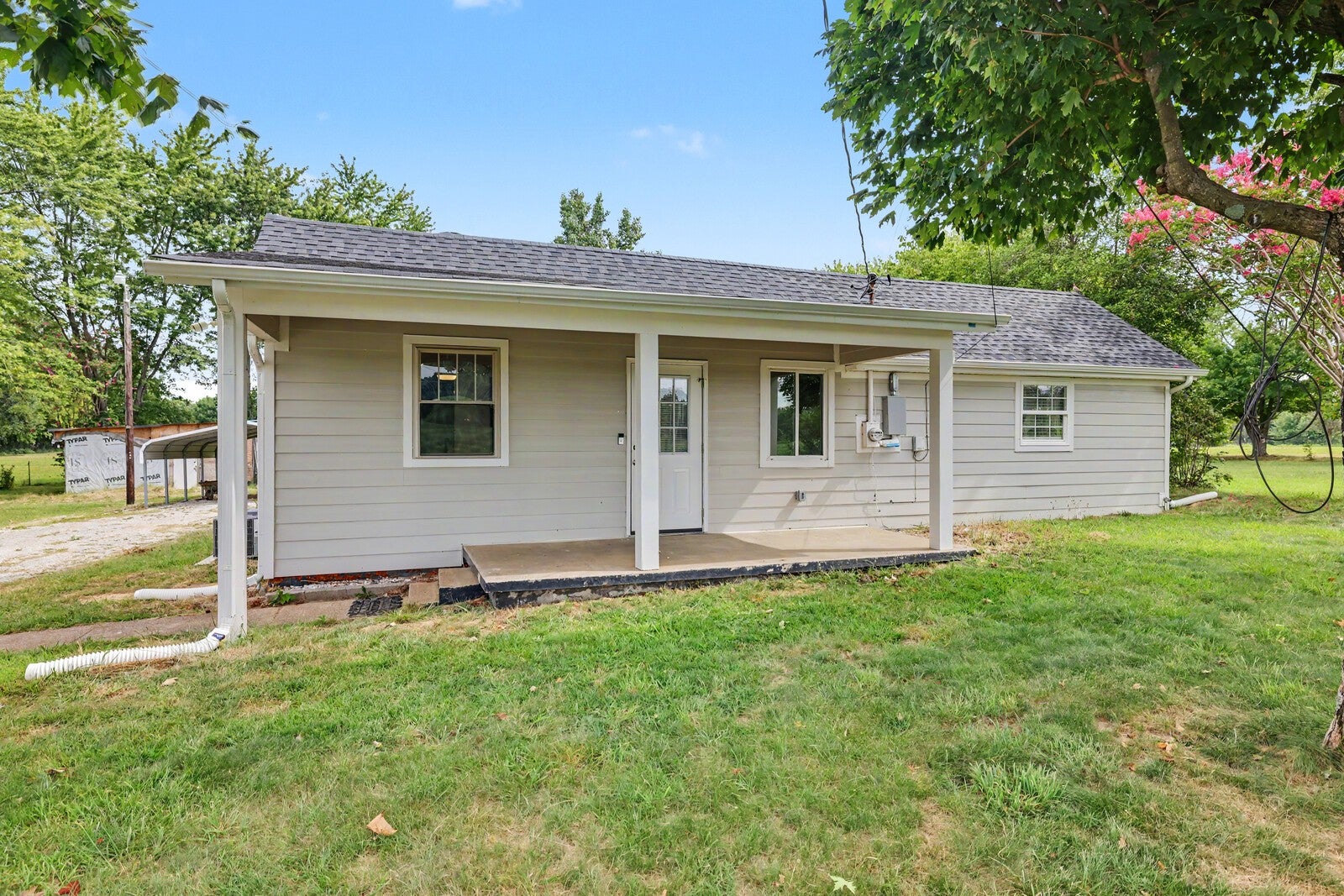 272 Clubbs Rd