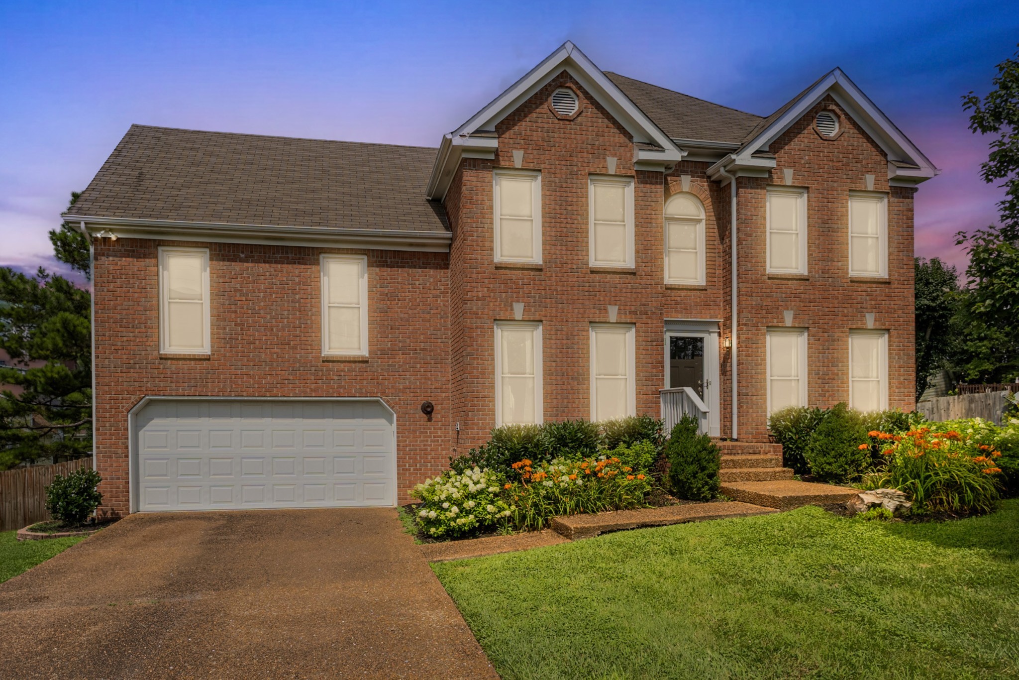 2795 Iroquois Dr