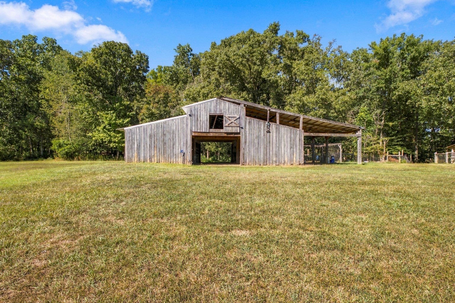 746 Nubia Rd