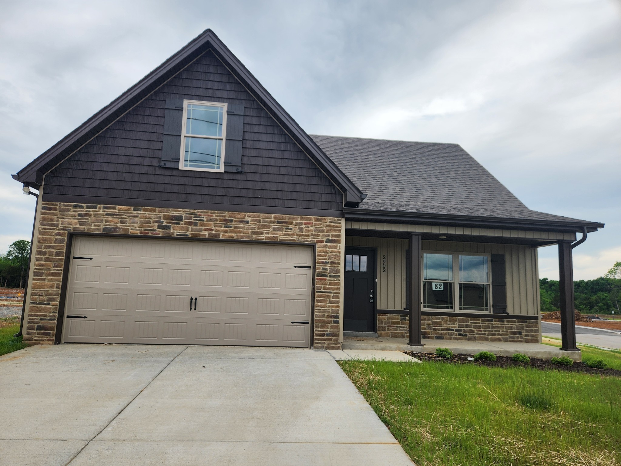 2902 Valley Farms Drive