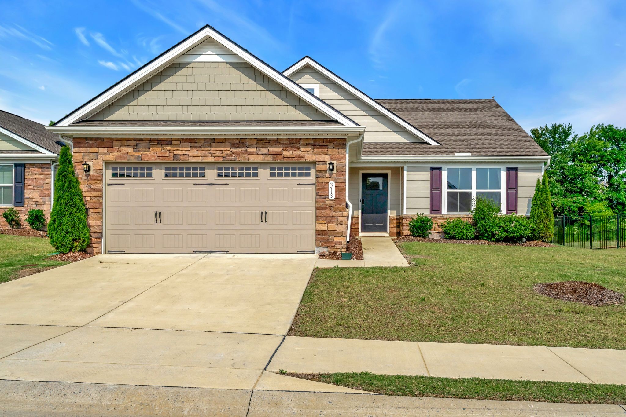 313 Carothers Way