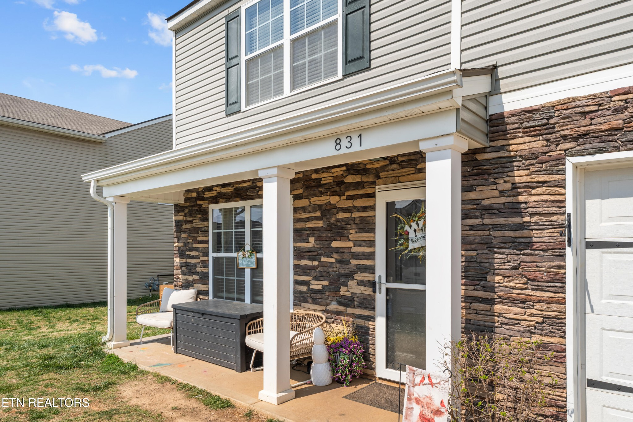 831 Old Towne Loop Drive