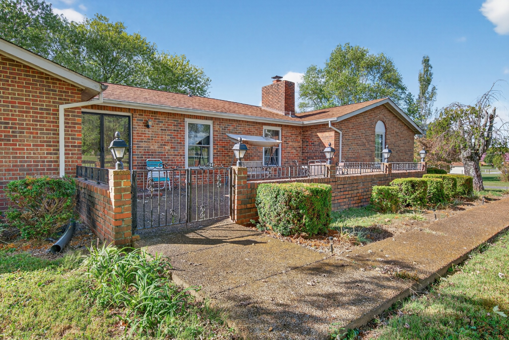 5878 Cross Plains Rd