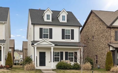 135 Santa Rosa Dr Gallatin TN 37066