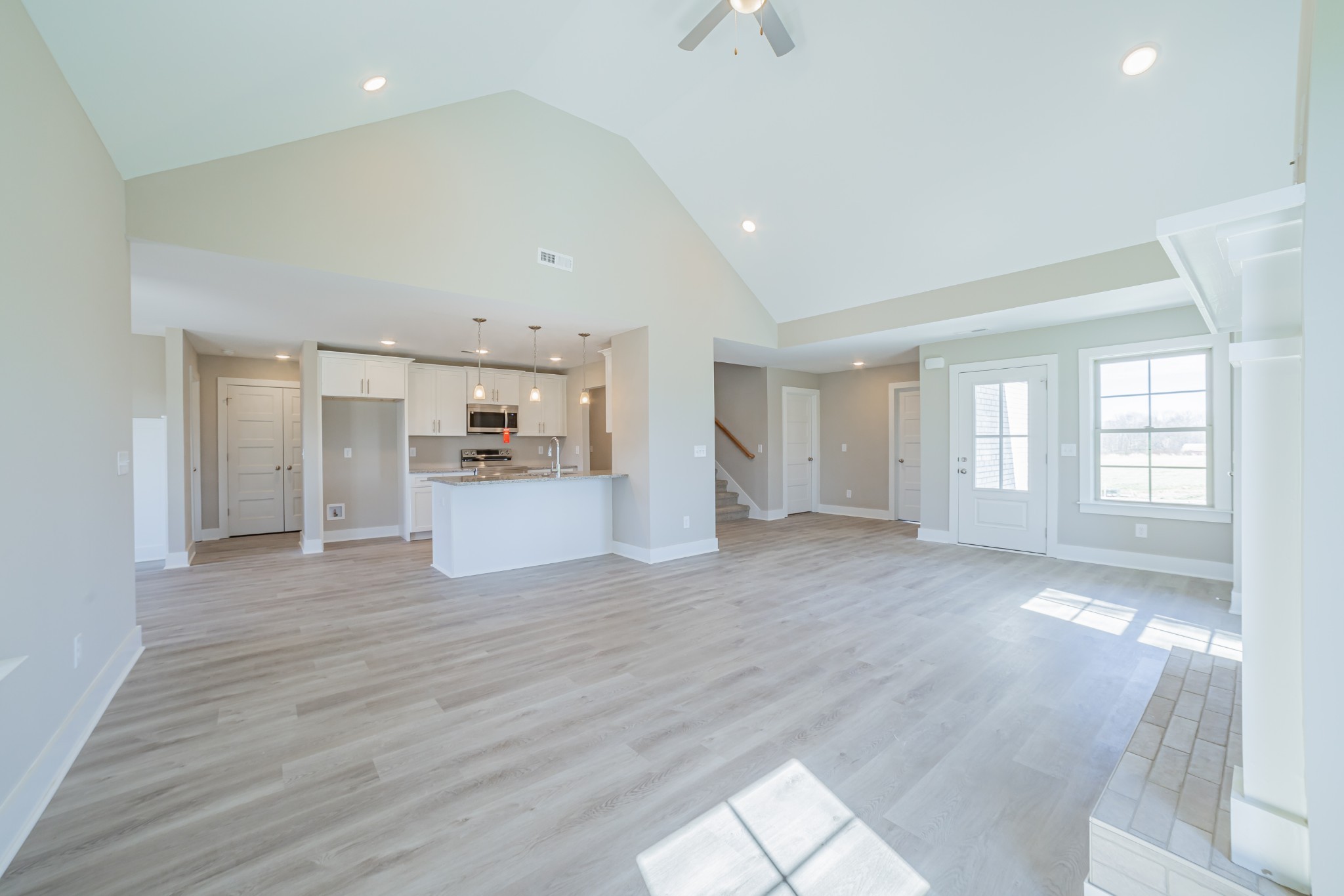 381 Copperas Creek Rd