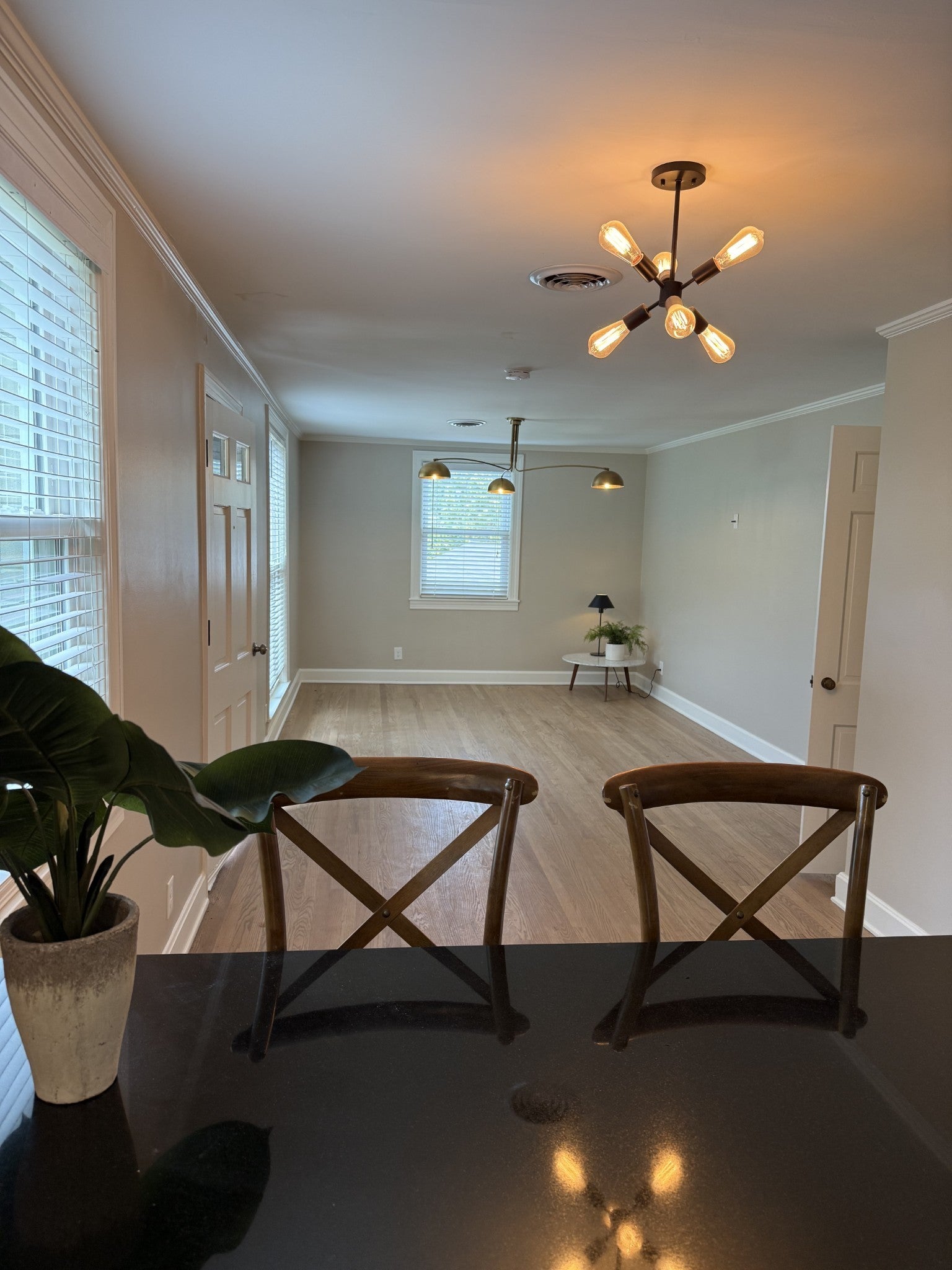 720 Cameo Dr