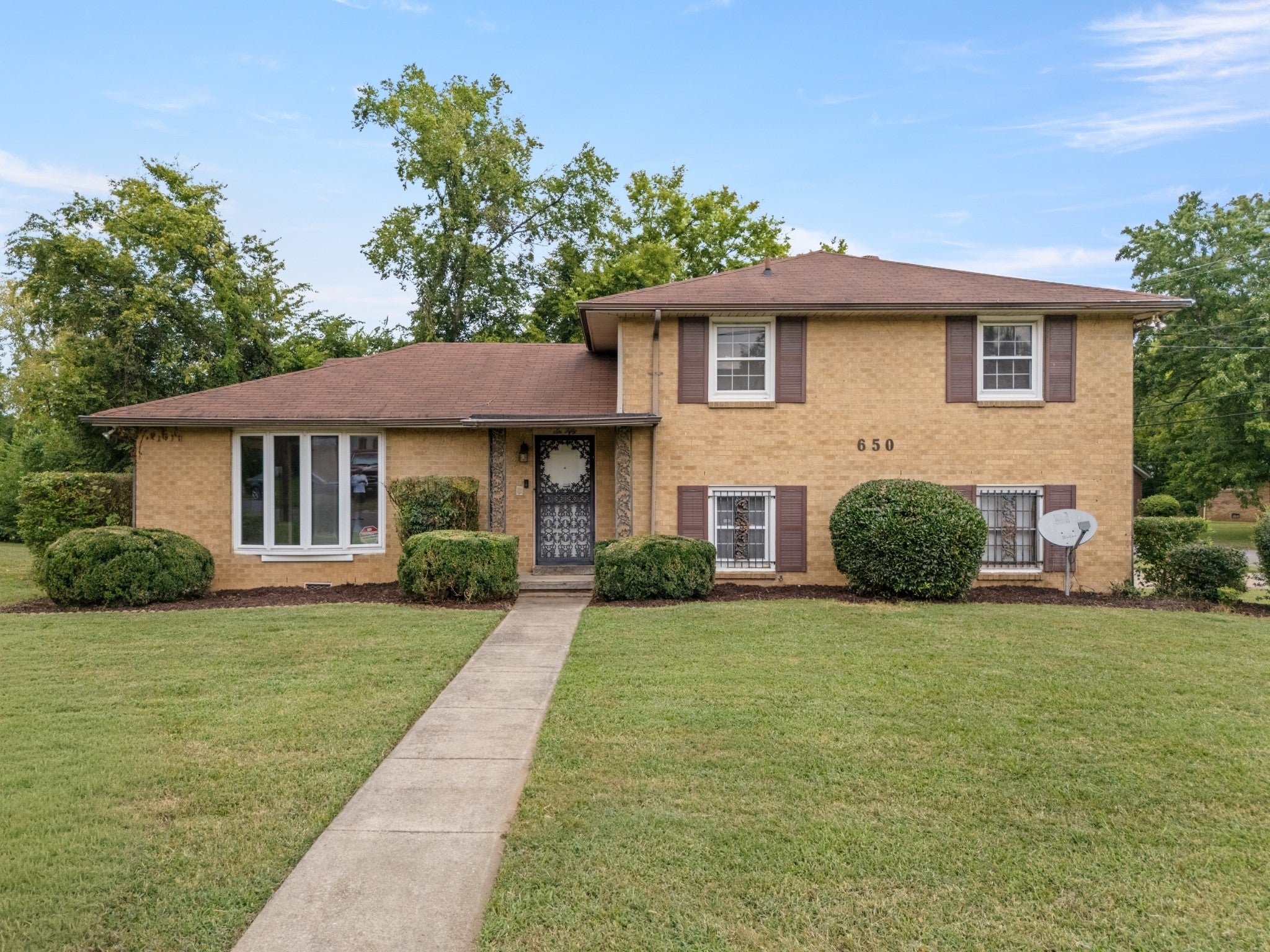 3-bed listing at 650 Vanderhorst Dr, Nashville