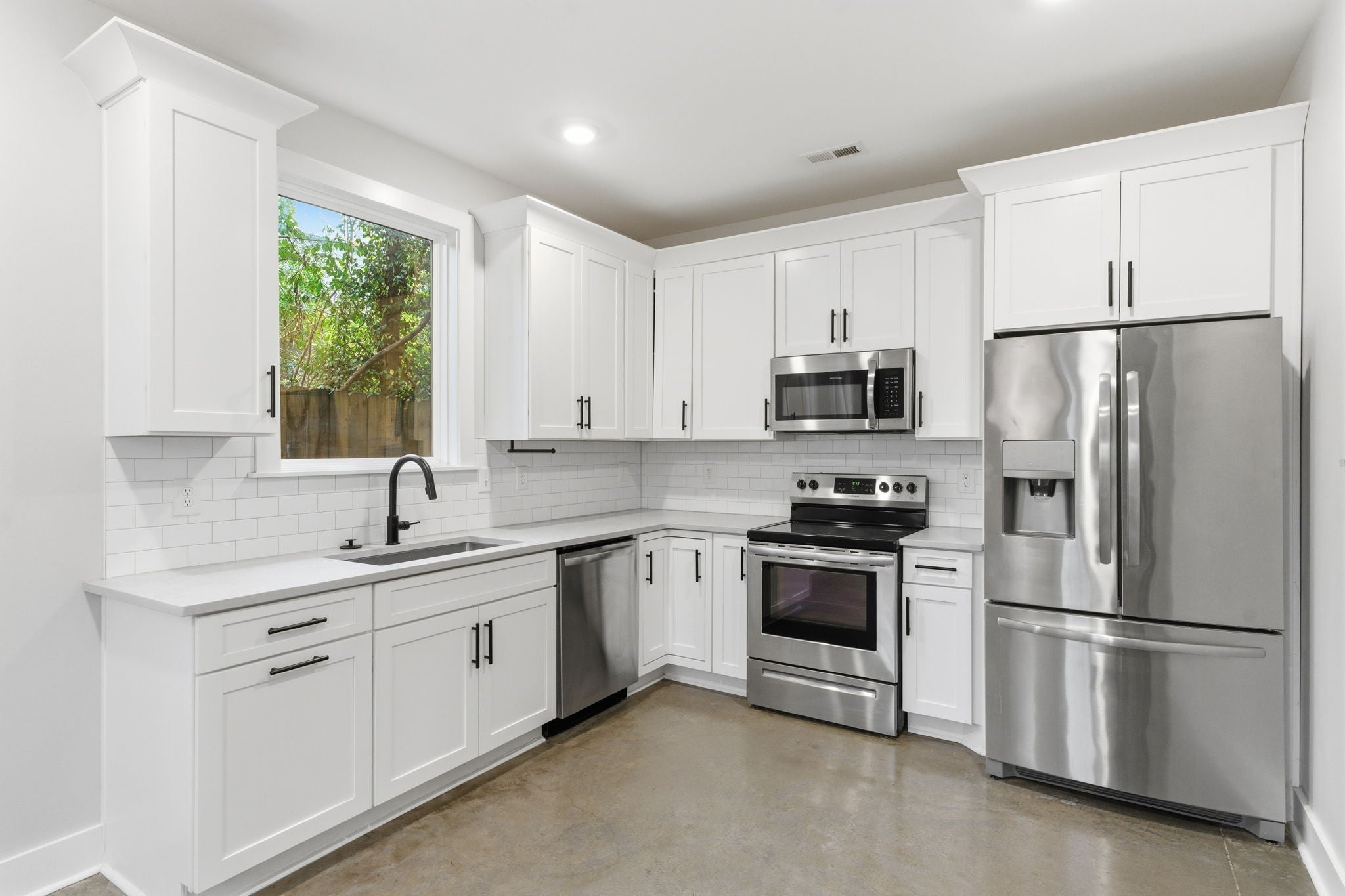2-bed condo for sale in Nashville, TN 37207, 801 Cherokee Ave 9 801 Cherokee Ave 9, Nashville TN 37207 2-bed condo, photo 5 of 30