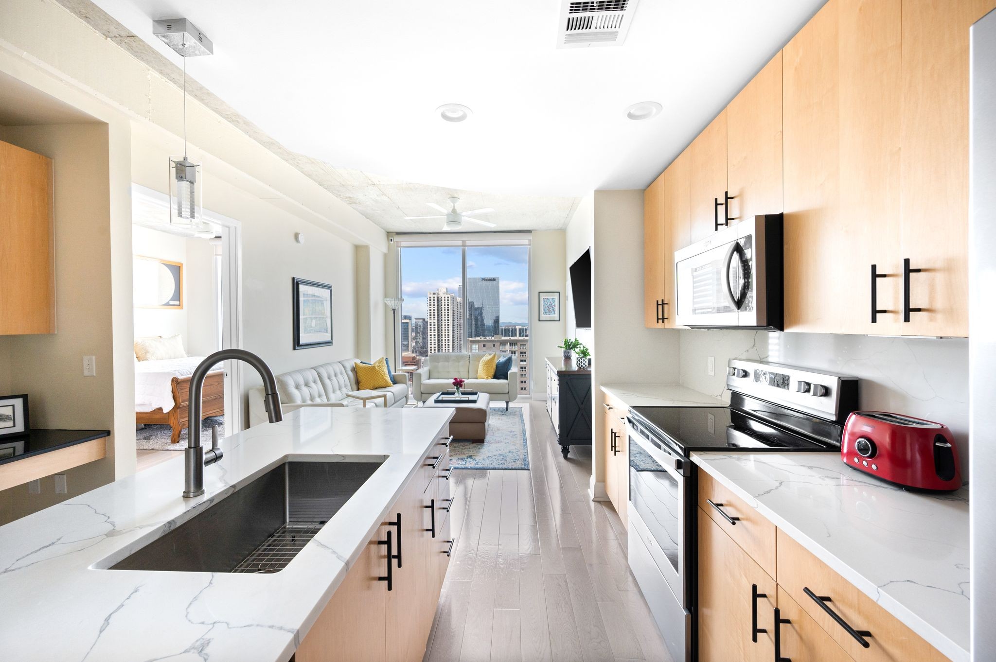 Nashville, Tennessee 37219, United States, 2 Bedrooms Bedrooms, ,2 BathroomsBathrooms,Residential,Active,143266