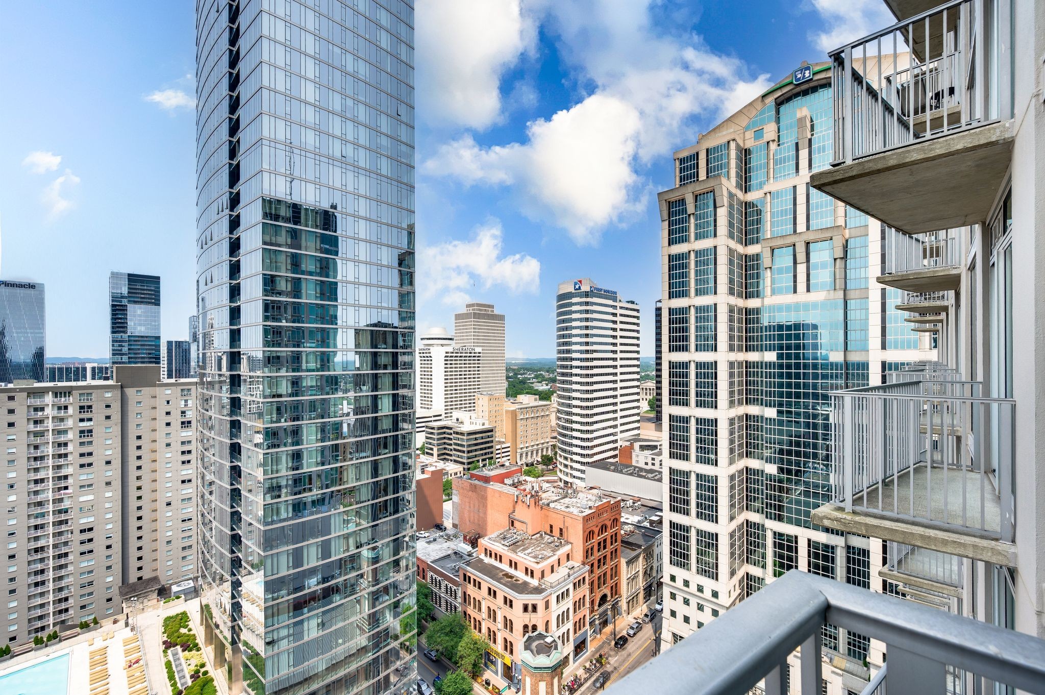 Nashville, Tennessee 37219, United States, 2 Bedrooms Bedrooms, ,2 BathroomsBathrooms,Residential,Active,143266