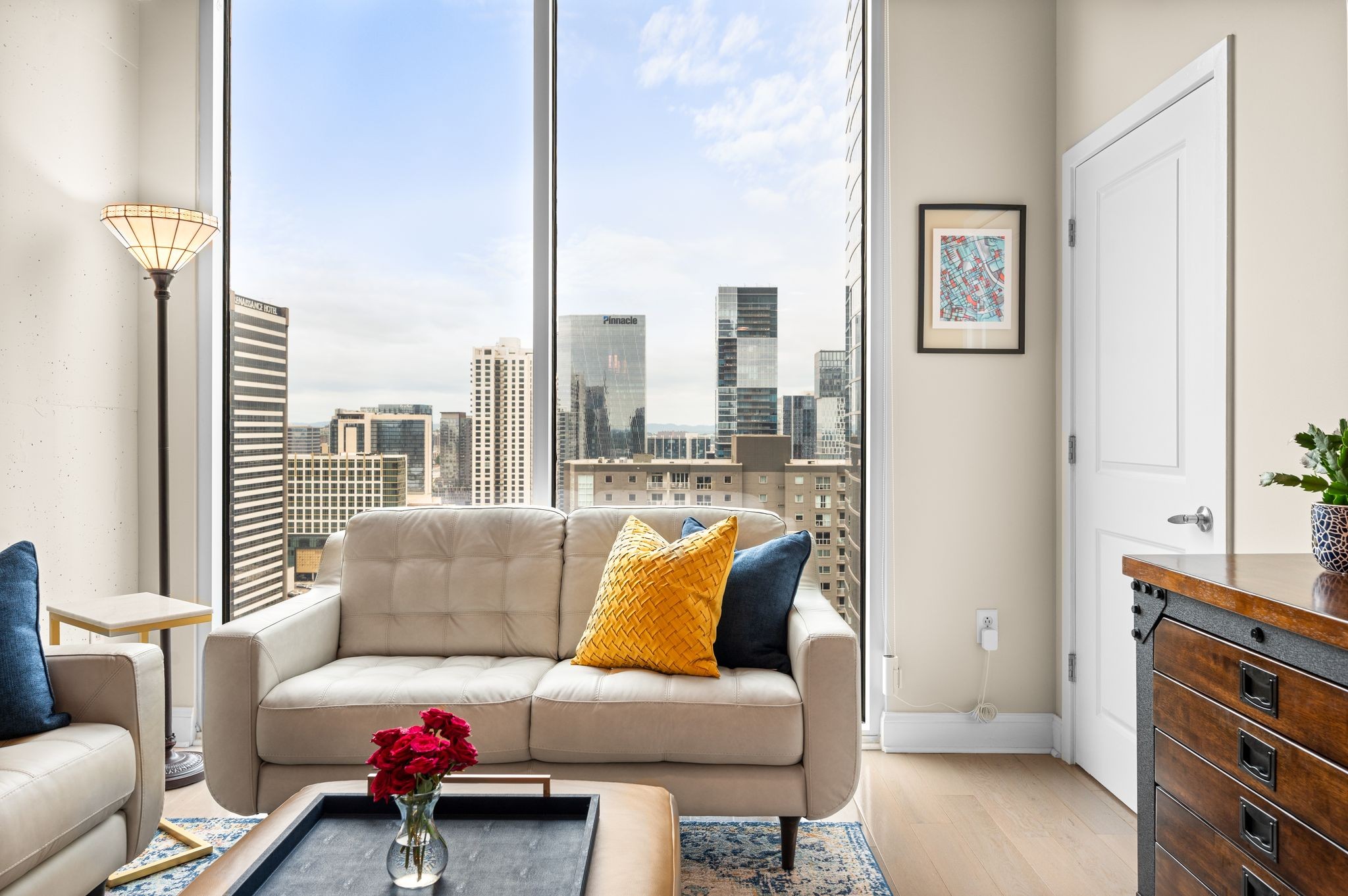 Nashville, Tennessee 37219, United States, 2 Bedrooms Bedrooms, ,2 BathroomsBathrooms,Residential,Active,143266