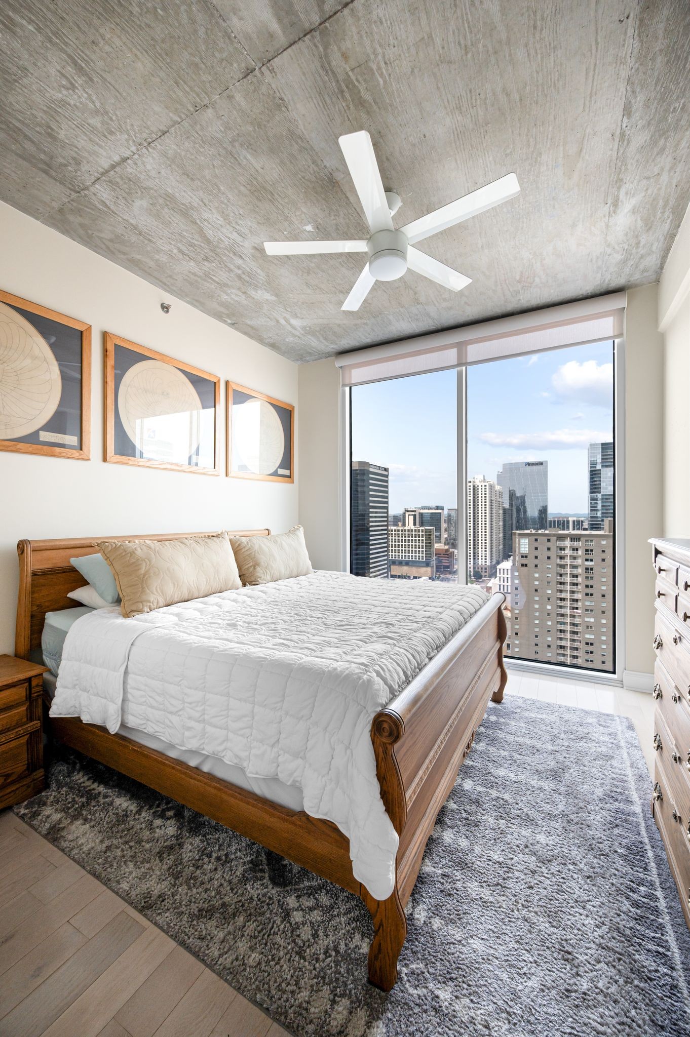 Nashville, Tennessee 37219, United States, 2 Bedrooms Bedrooms, ,2 BathroomsBathrooms,Residential,Active,143266