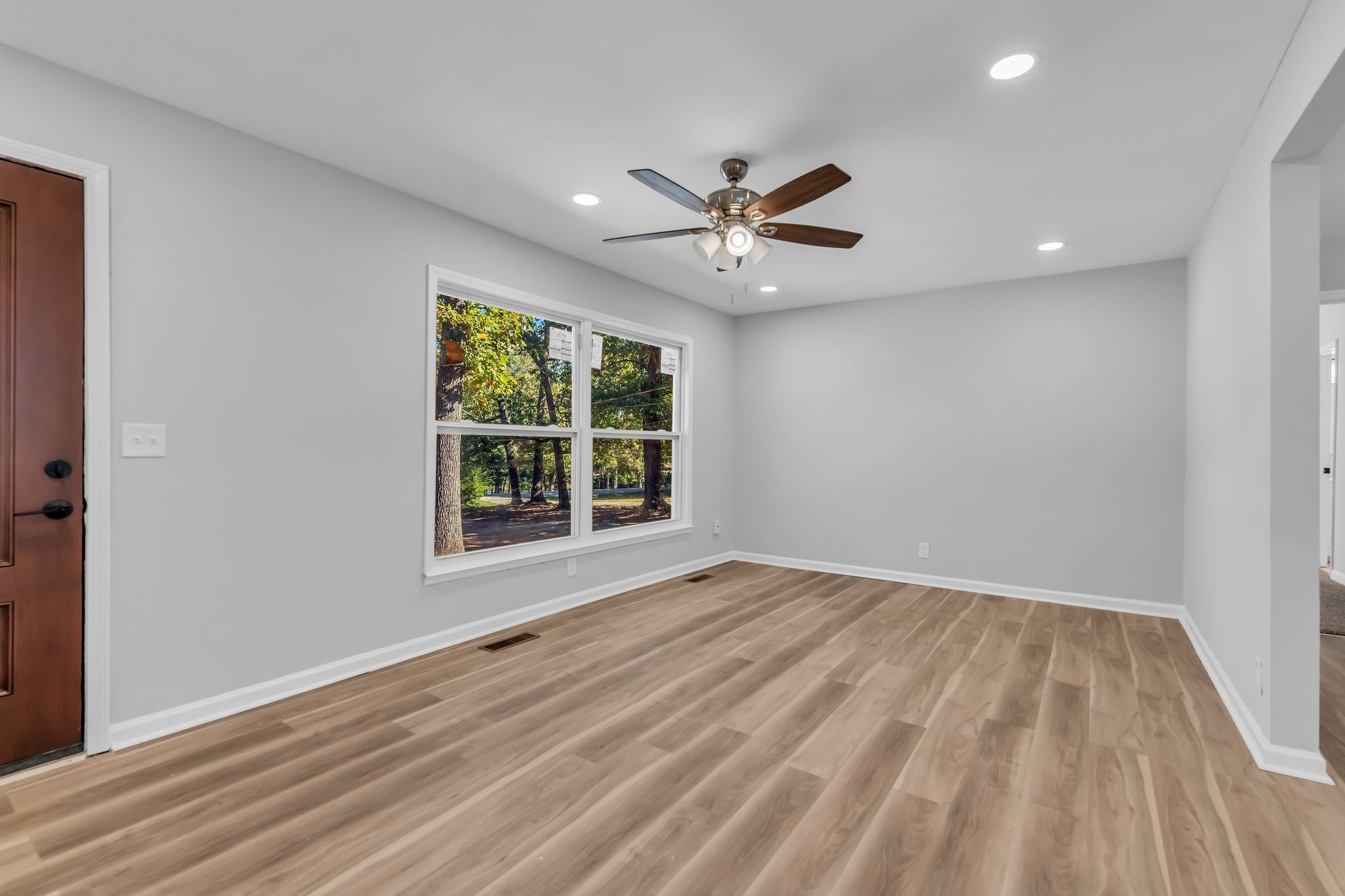 1704 George Thomas Dr