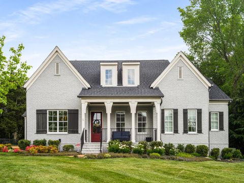 1504 Registry Row Arrington TN 37014