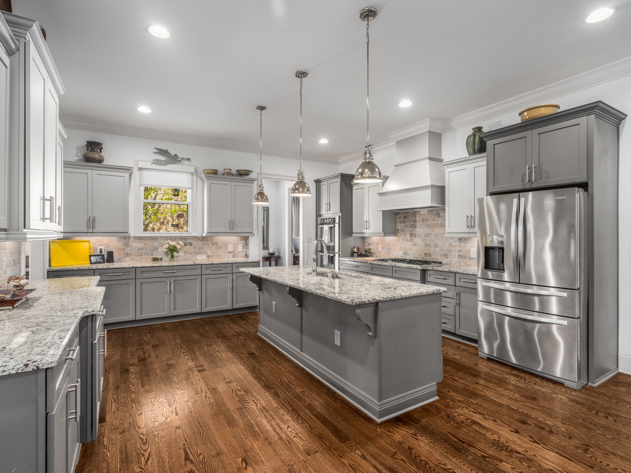 1504 Registry Row