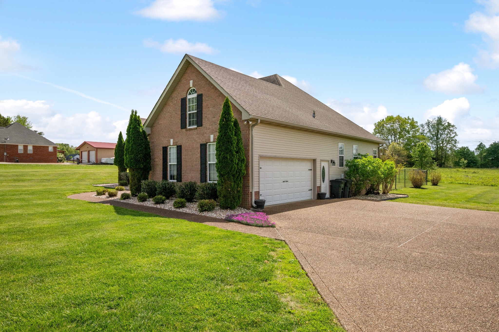 1222 Old East Side Rd