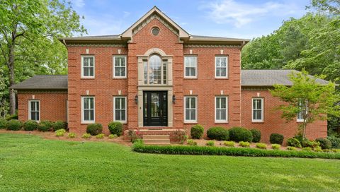 8224 Victory Trl Brentwood TN 37027