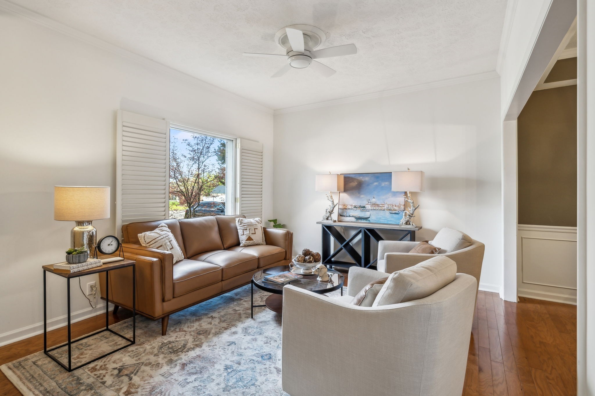 102 Foxborough Sq W