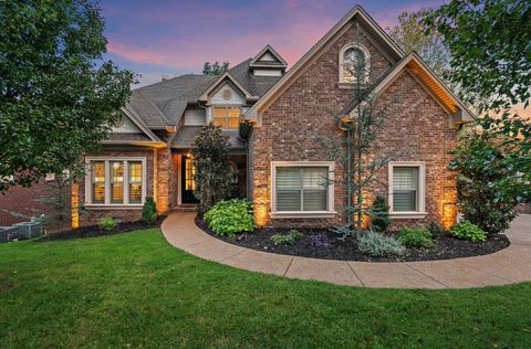 1153 Pin Oak Ln Brentwood TN 37027