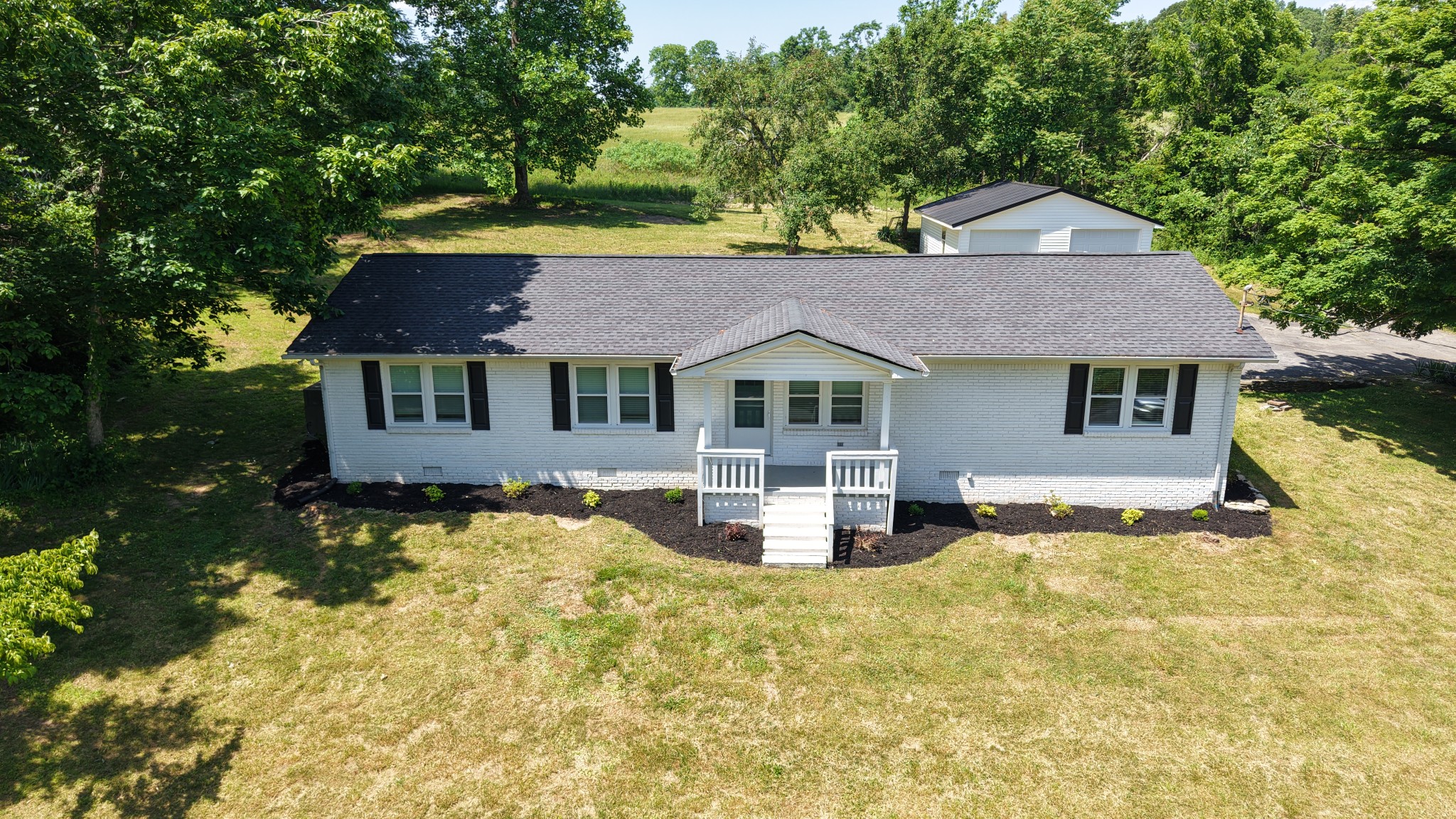 228 Howell Rd