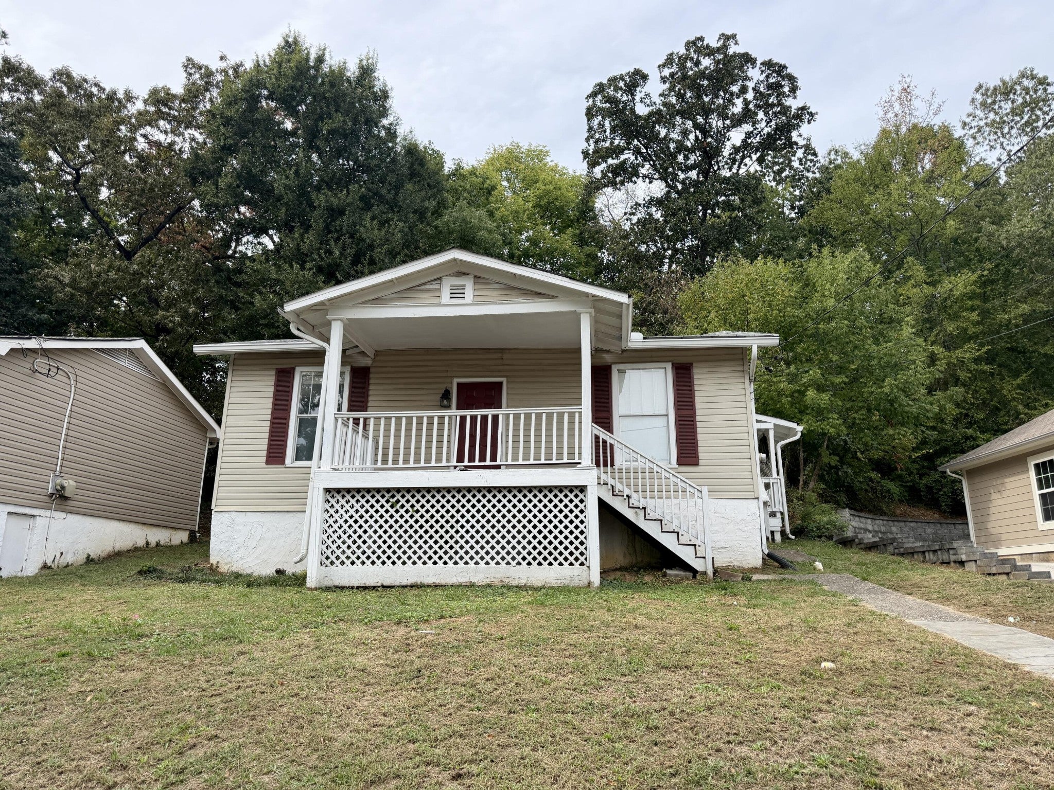 619 Snow Street