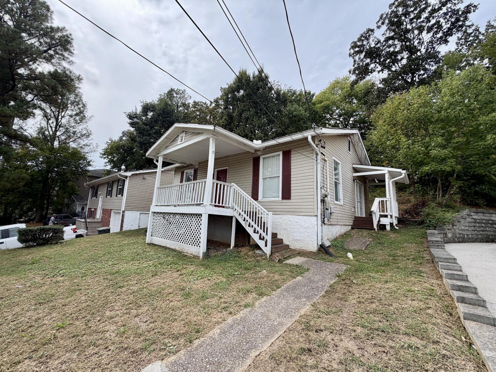 619 Snow Street