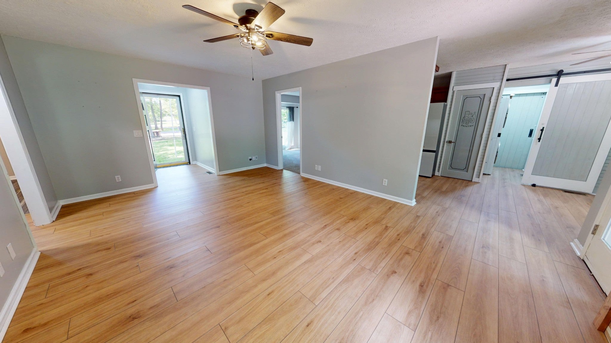 1404 Windhill Ct