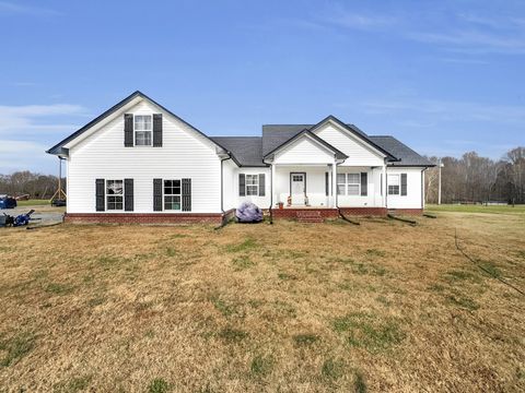383 Old Coleytown Ln Lafayette TN 37083
