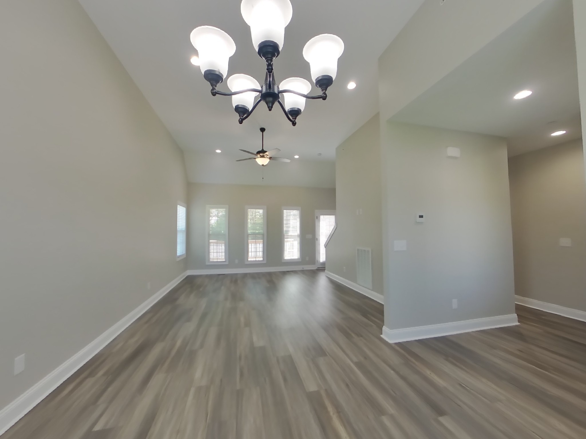 109 Jesse Dr