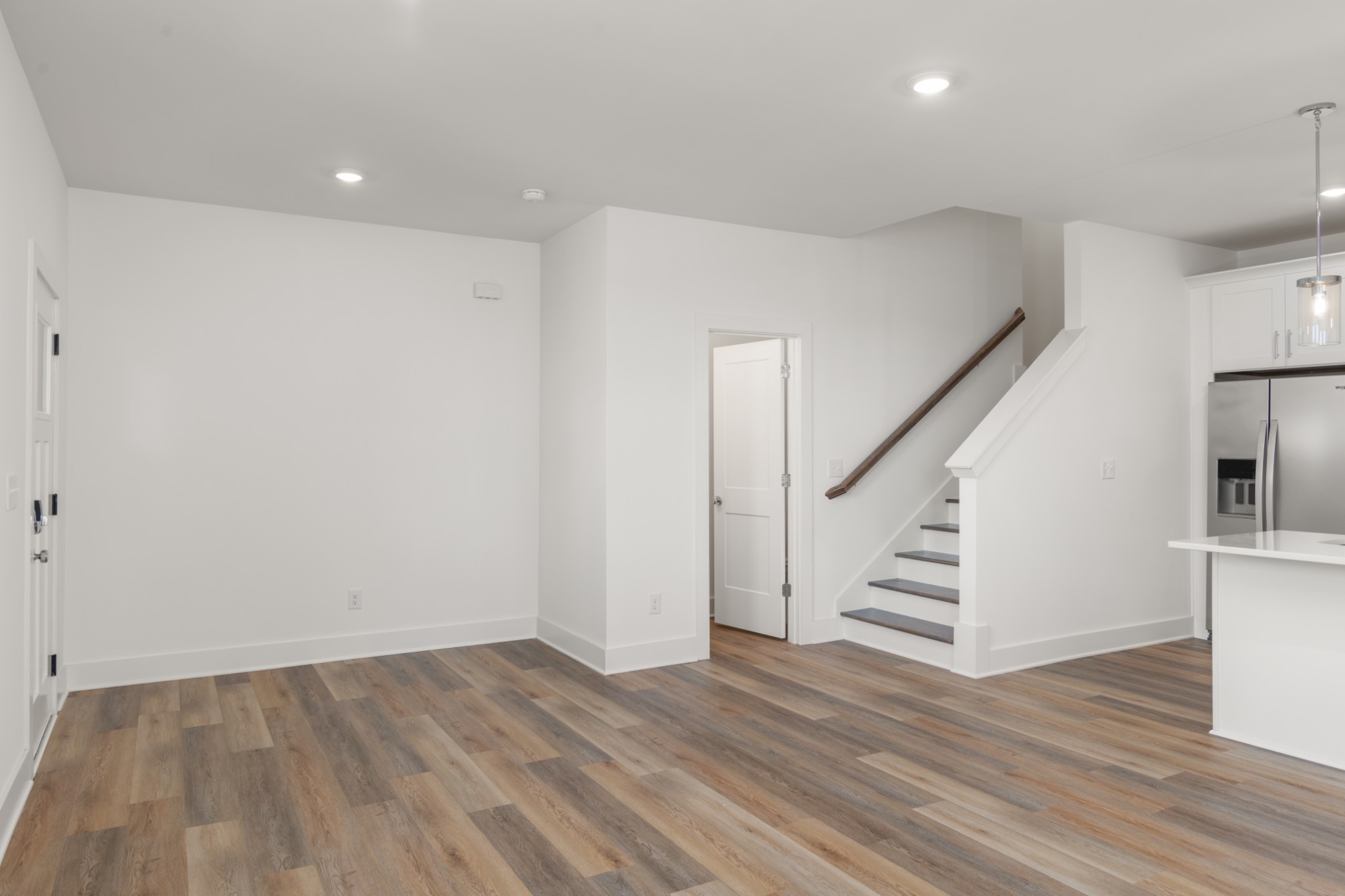 324 Mulberry Terrace B