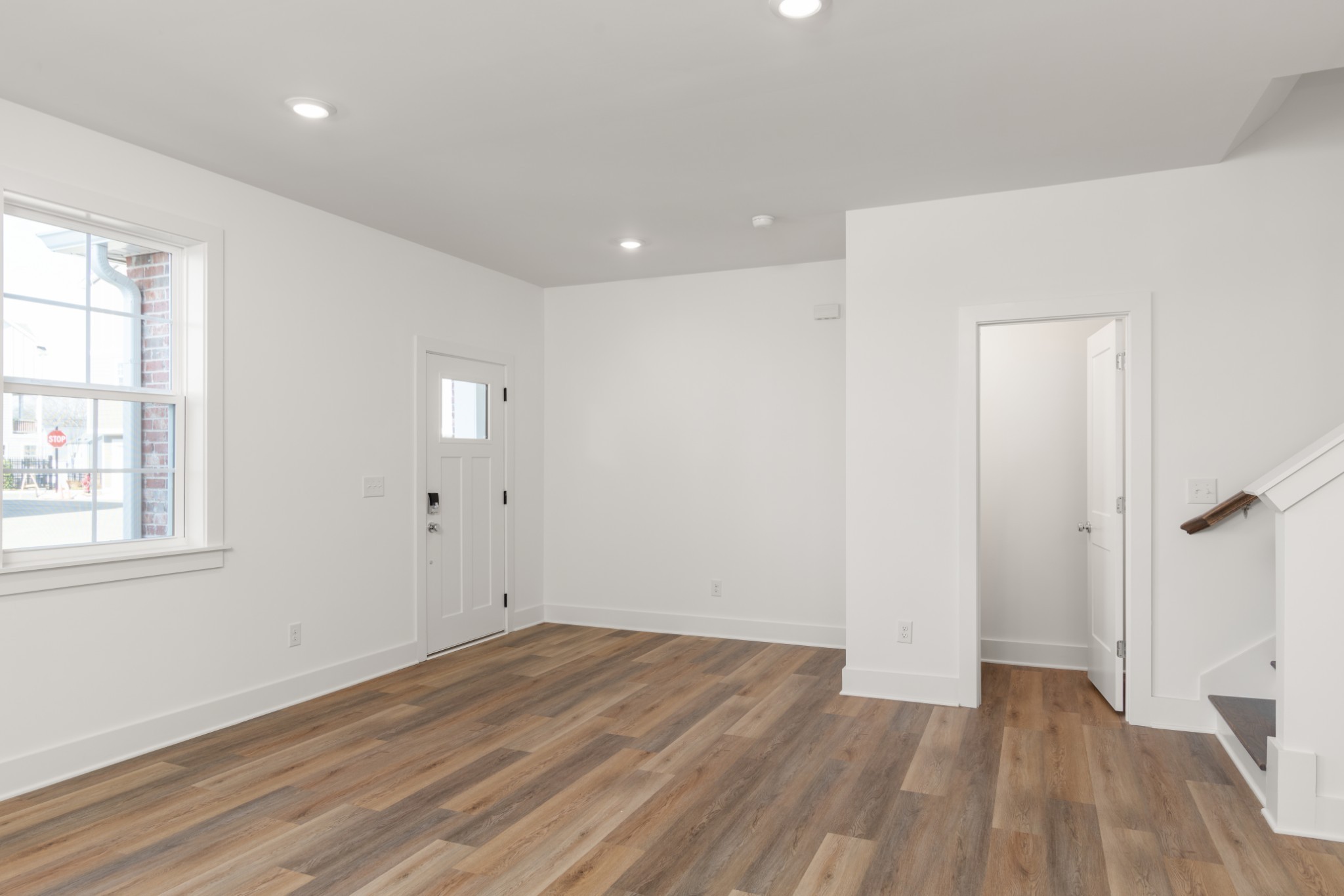 324 Mulberry Terrace B