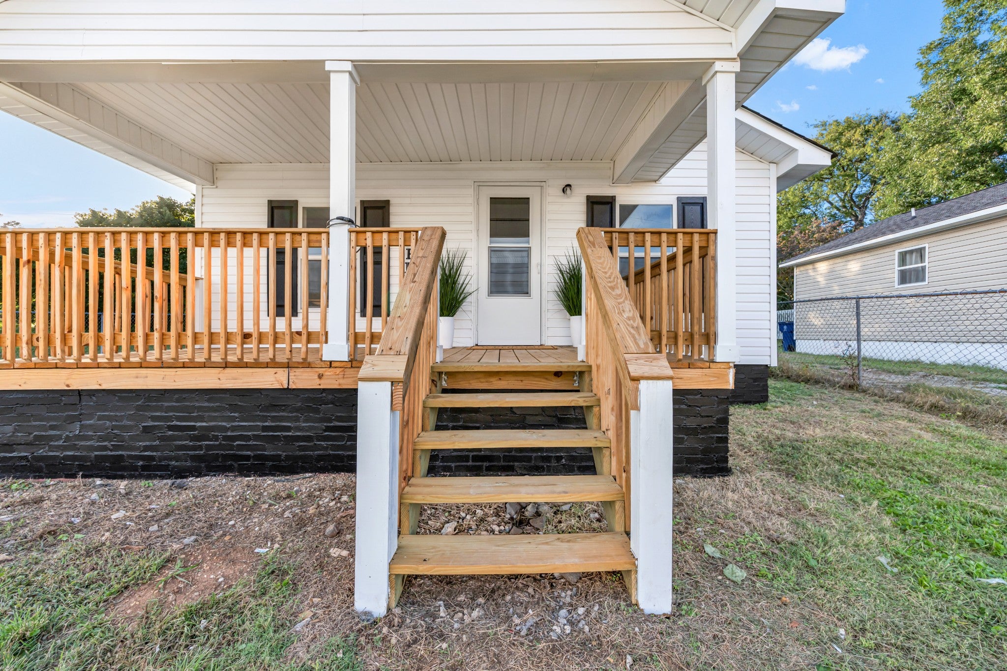 1814 Church St SE