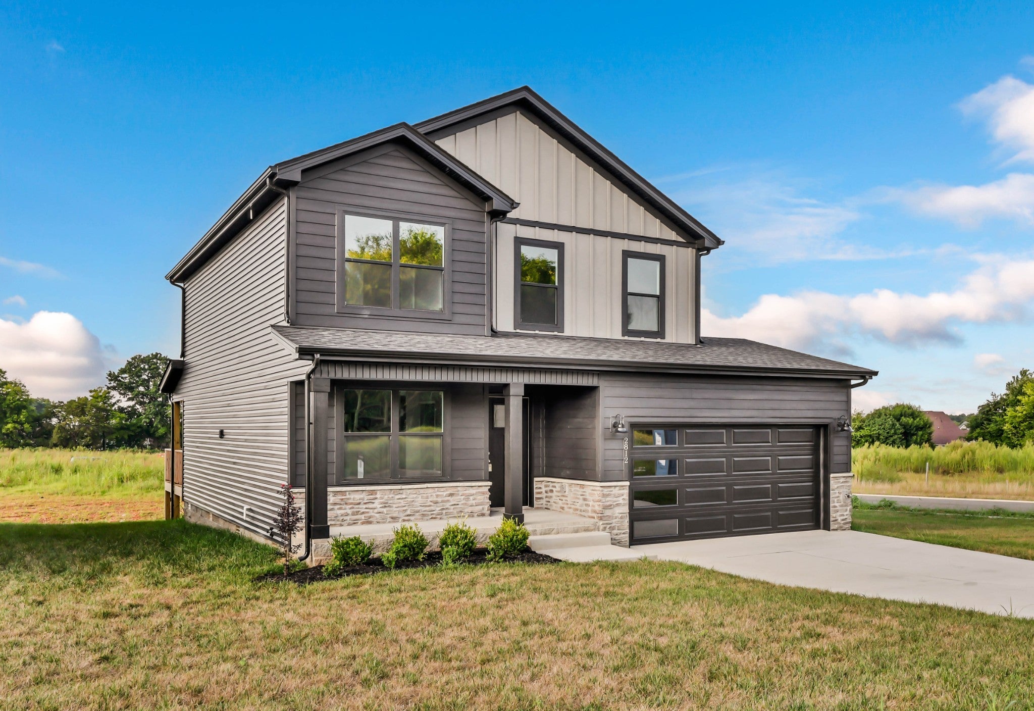 2812 Brewster Dr